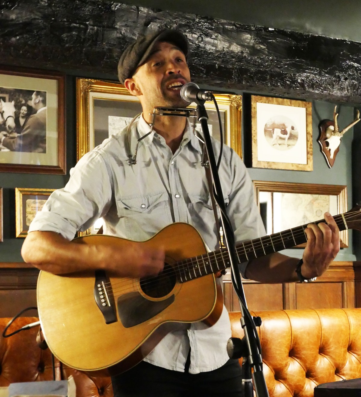 REVIEW – Phil King @ White Bear, Devizes – Sunday 13th&nbsp;October