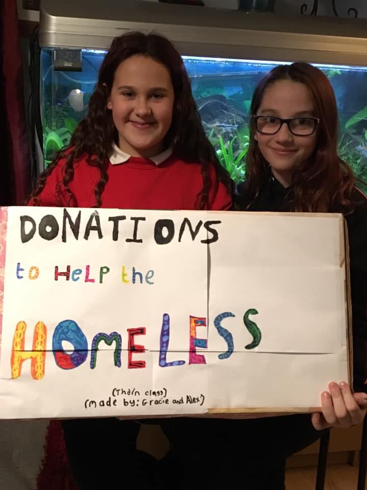 Bromham Girls Help the Homeless This Christmas