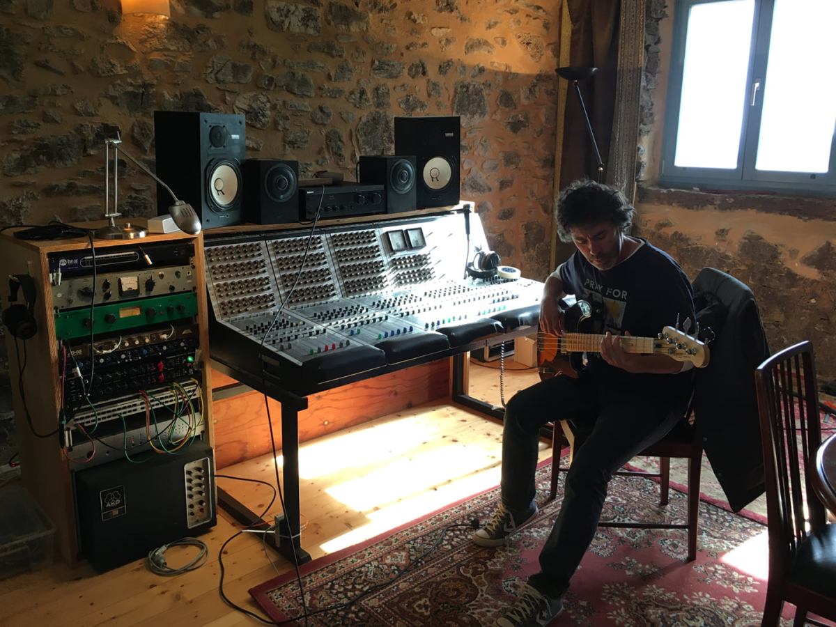 Paul Lappin & The Keylines Live at Pink Moon&nbsp;Studios