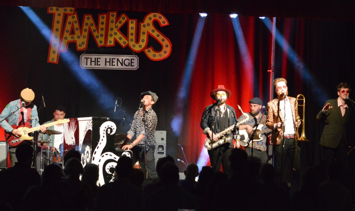REVIEW – Devizes Arts Festival – Tankus The Henge @ Corn Exchange 14th June&nbsp;2022