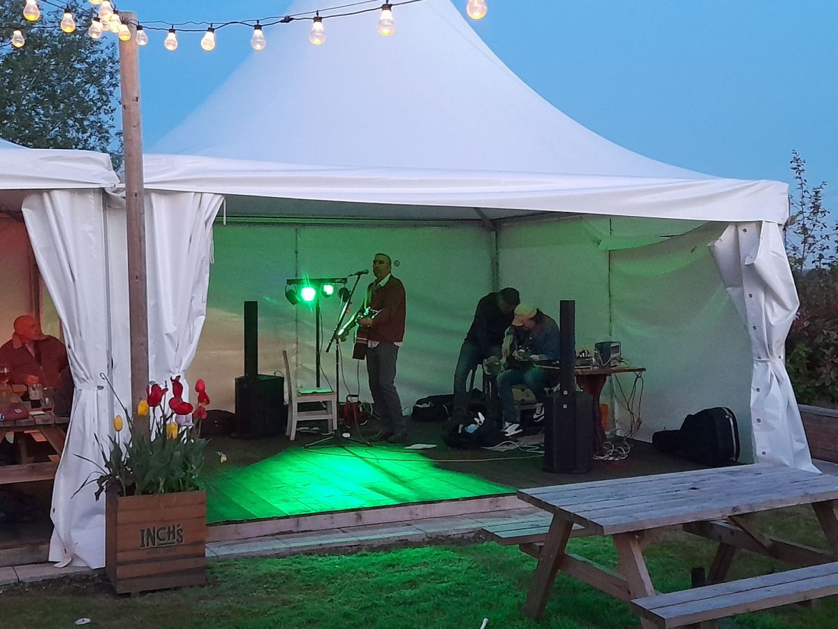 Illingworth & George Wilding Crowned in Bishops&nbsp;Cannings