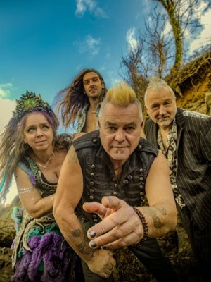 Information Camouflaged by Three Daft&nbsp;Monkeys