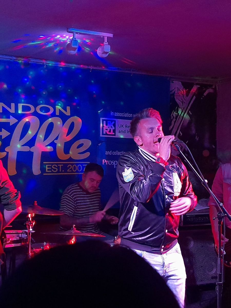 Swindon Gets Shuffling!