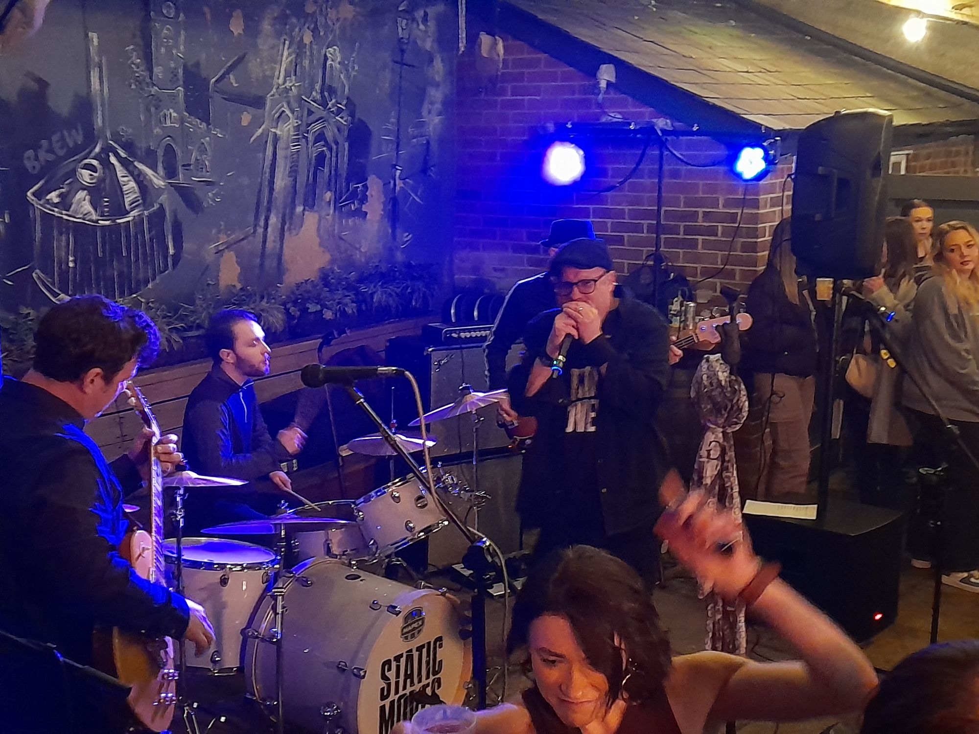 Static Moves at The Three Crowns&nbsp;Devizes