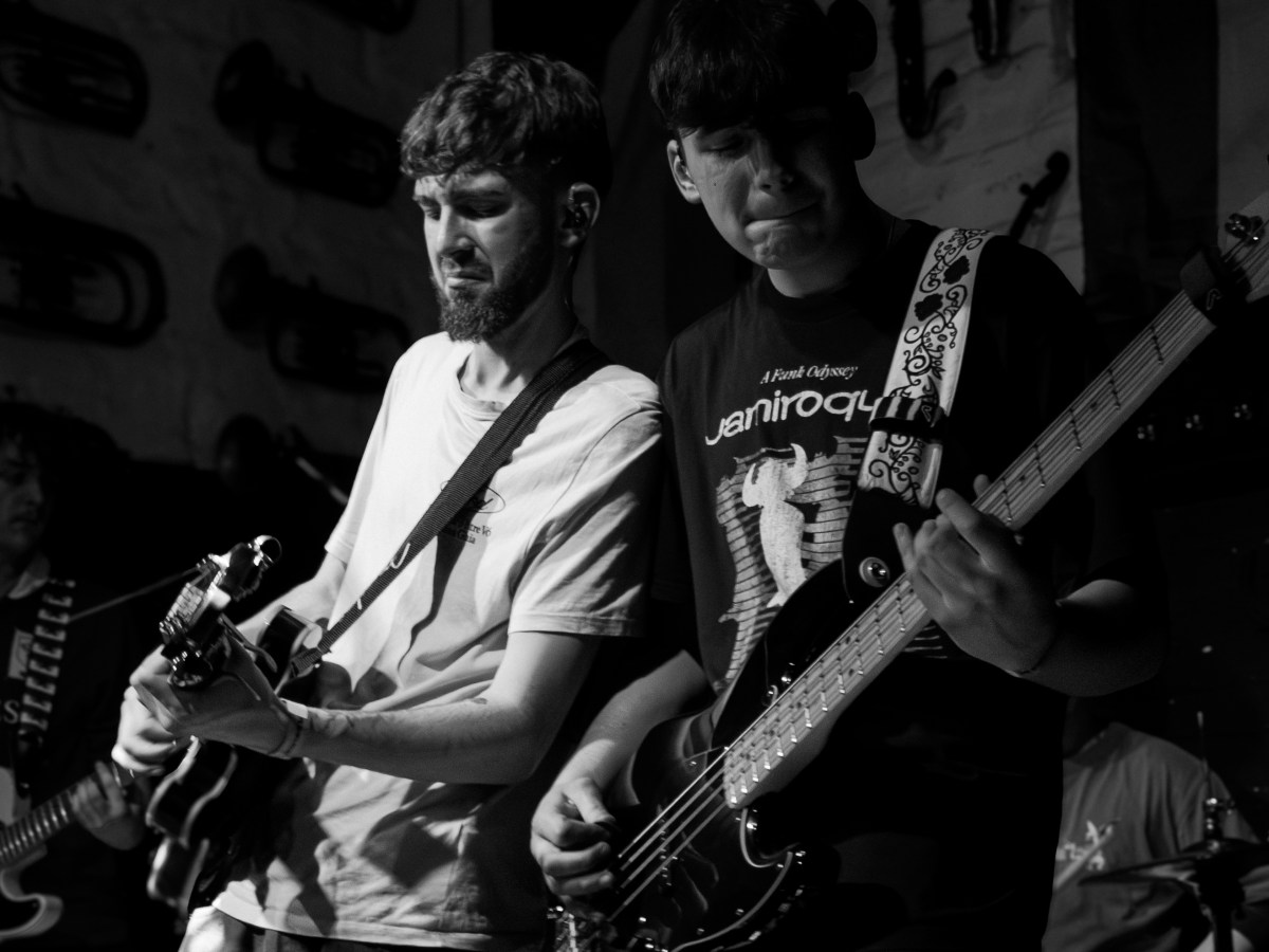 Live Music in Trowbridge; Still Pumping! The Sunnies, Between The Lines and Meg at The&nbsp;Pump