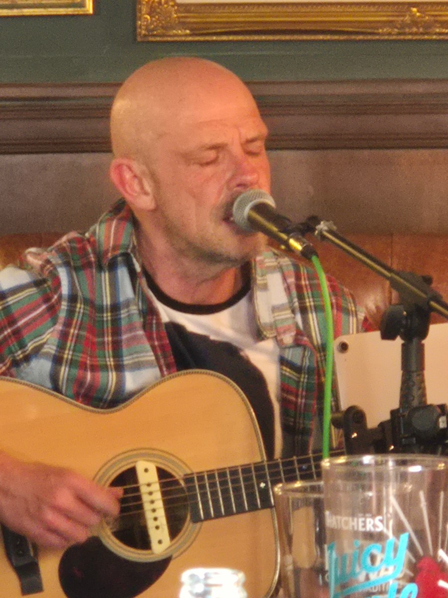 REVIEW – Vince Bell @ The White Bear, Devizes – Sunday 26th April&nbsp;2026