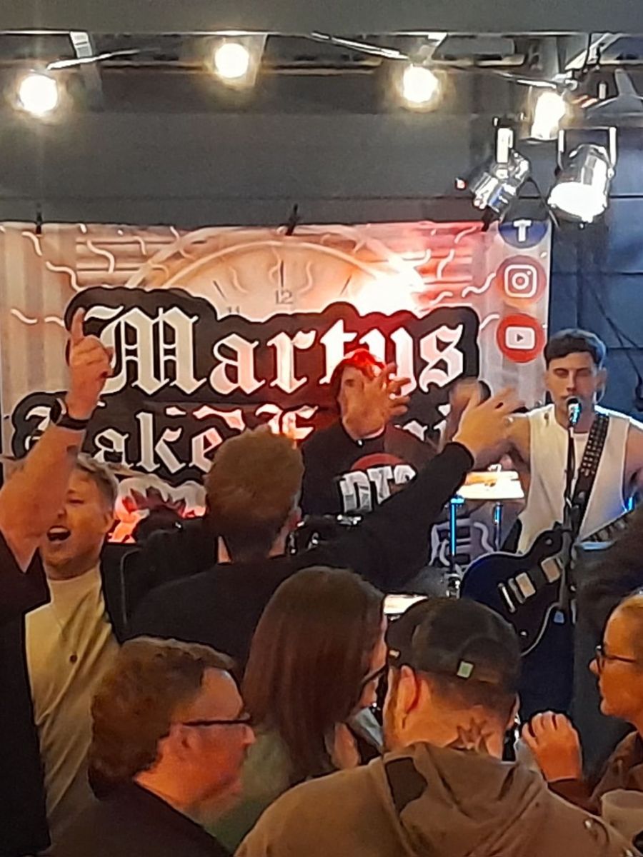 Three Crowns, One New Stage, and a Fake&nbsp;Family