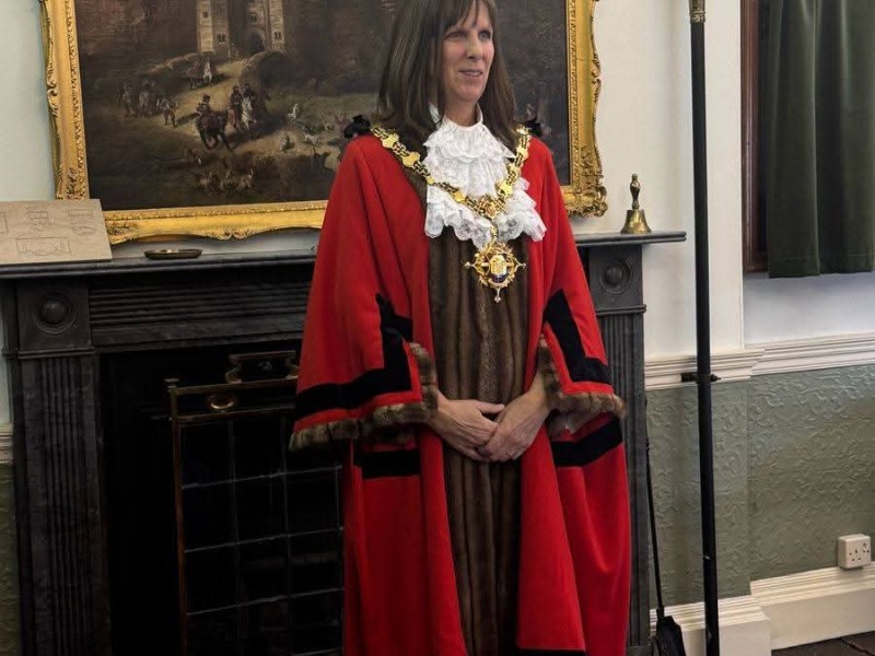 New Devizes Mayor; Congratulations, Vanessa!