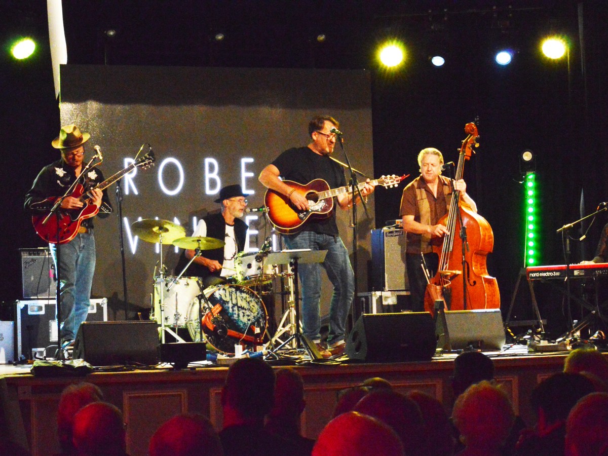 REVIEW – Devizes Arts Festival– Robert Vincent @ Corn Exchange (Friday 5th June&nbsp;2026)