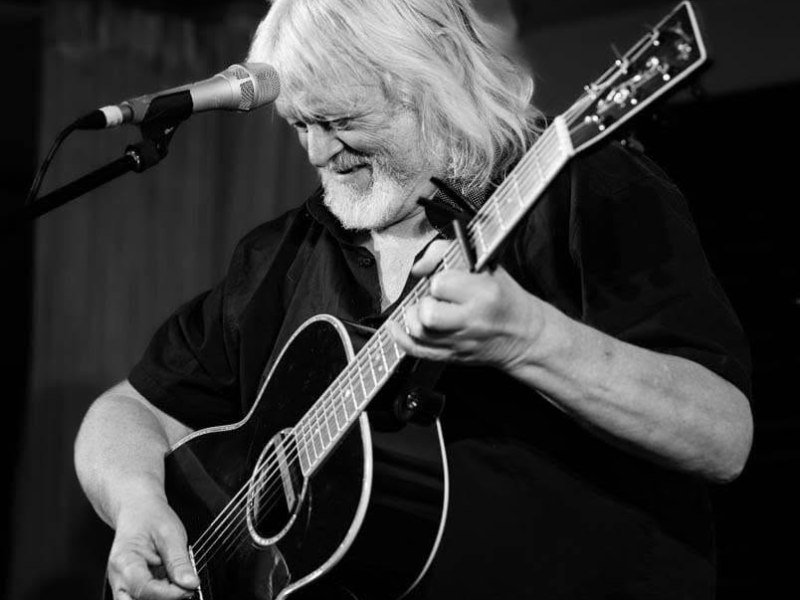 Phil Beer to Perform at The Pump on Friday 4th&nbsp;December!