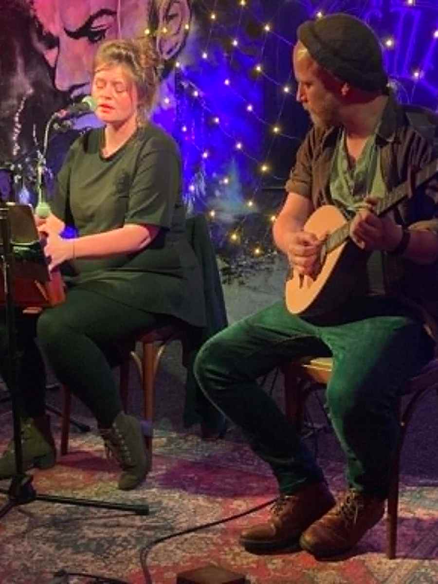 SoP Live at Swindon’s Castle with St&nbsp;Fian