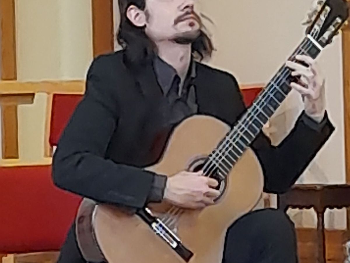 A Devizes Arts Festival Lunchtime Recital with Fábio&nbsp;Fernandes