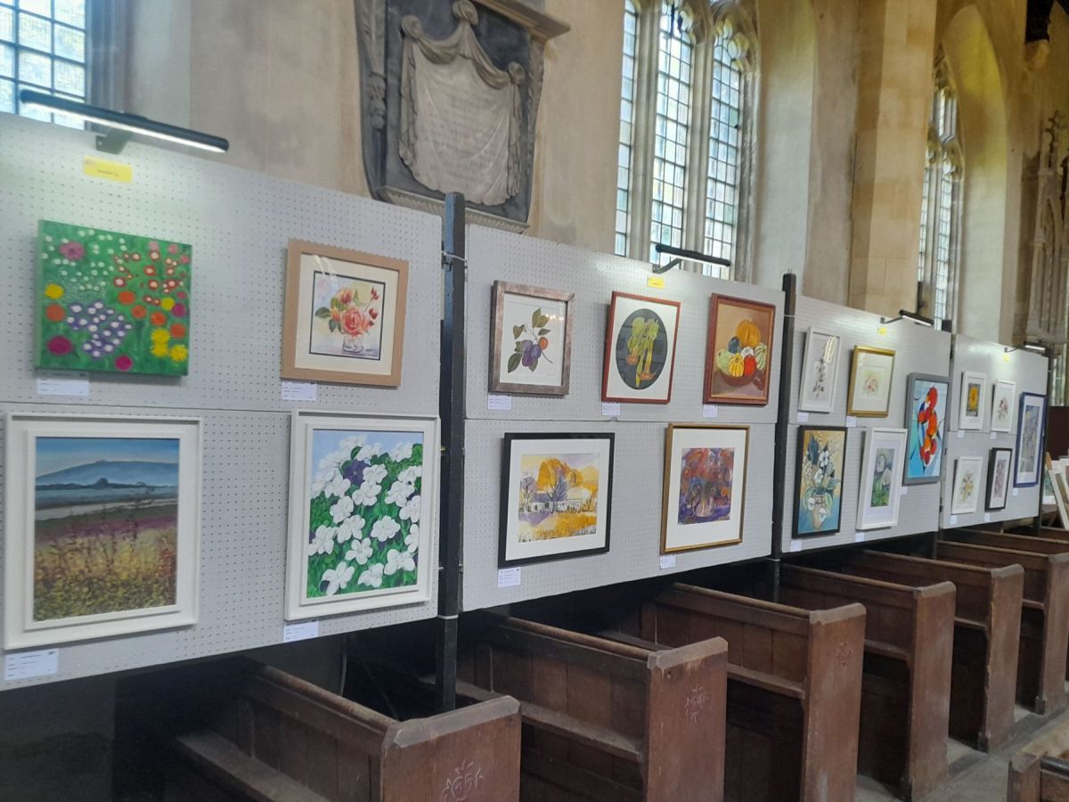 Perusing Through the Pews; Lawrence Arts Society at St Mary’s&nbsp;Devizes