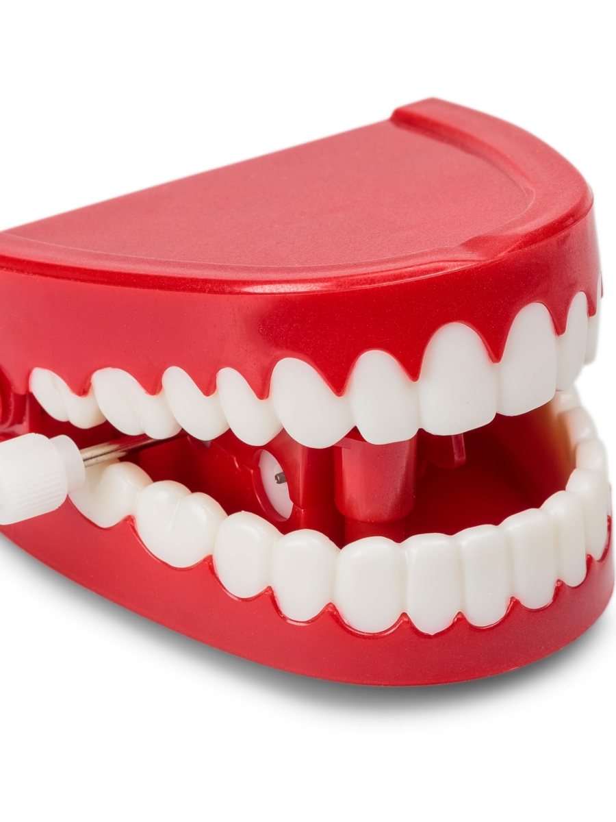Devizes Residents; Glue Chattering Teeth Toys To Market&nbsp;Cross!